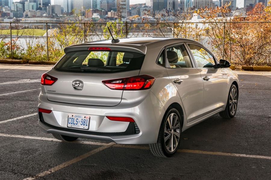 Hyundai Accent 5-Door (YC) 2017 года  (CA) (фото 10 из 11)
